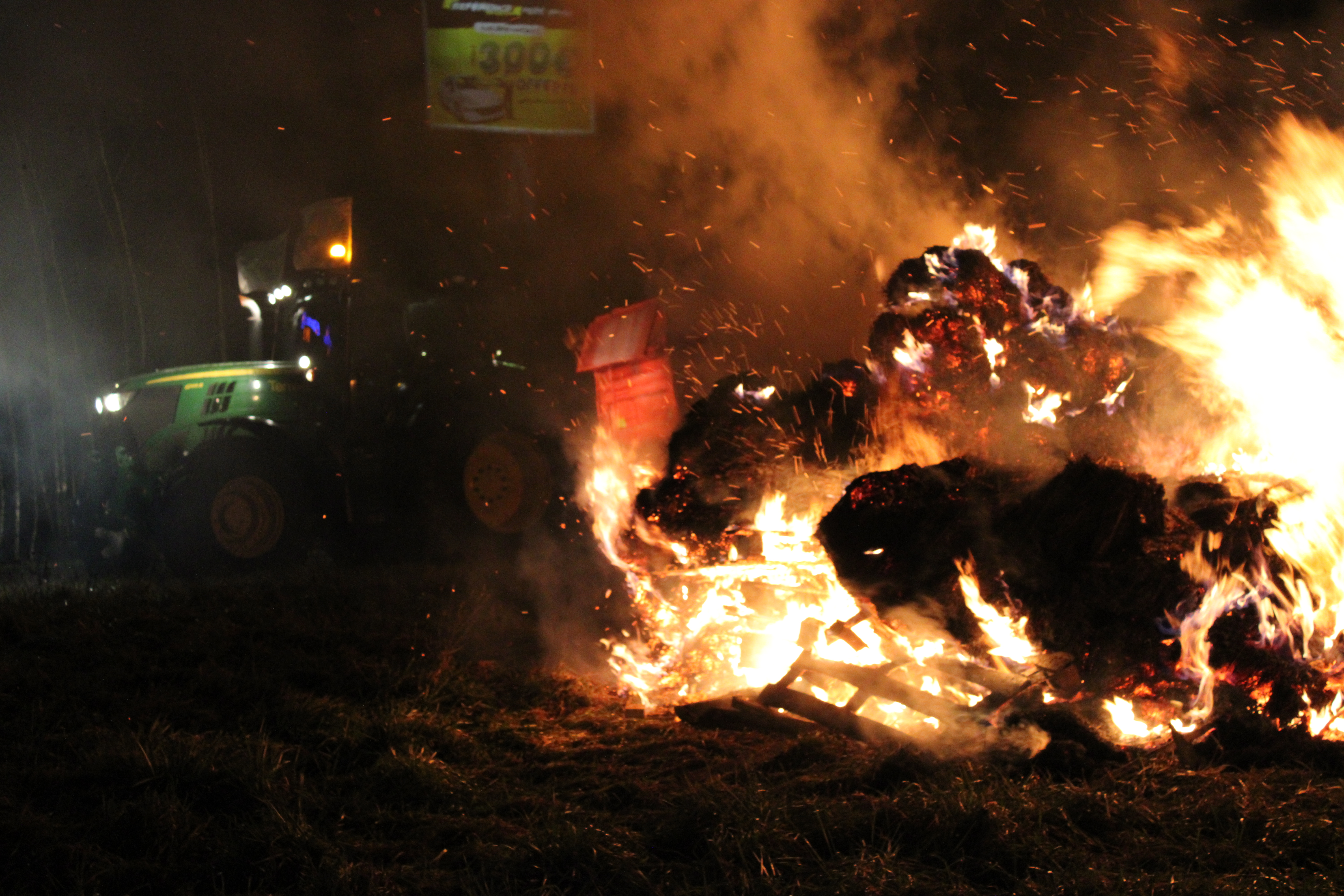 IMG_0336.JPG (7.95 MB)